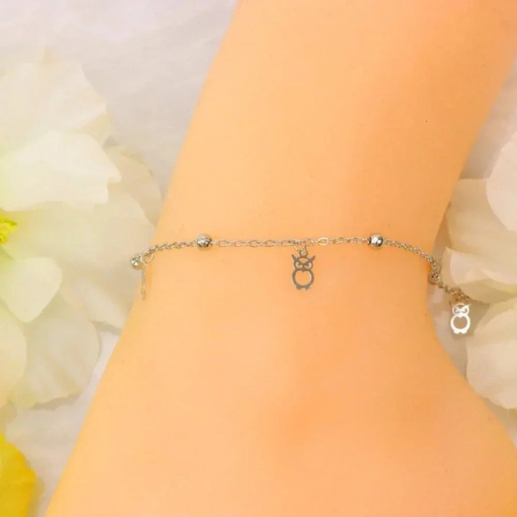 Minimalist Anklet, Sleek & Modern Design, Women’s Fashion, YC110157-A - Picture 7 of 10